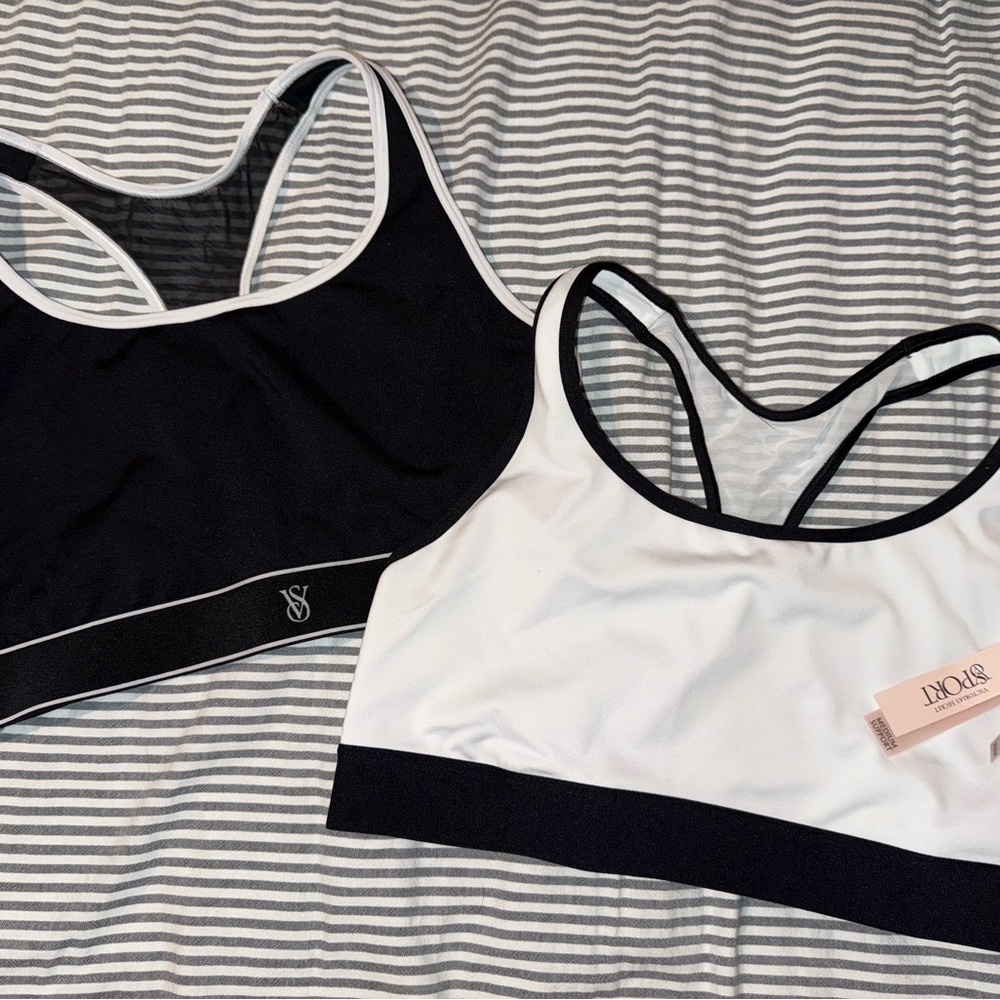 Victoria’s Secret Black and White Sports Bras Set